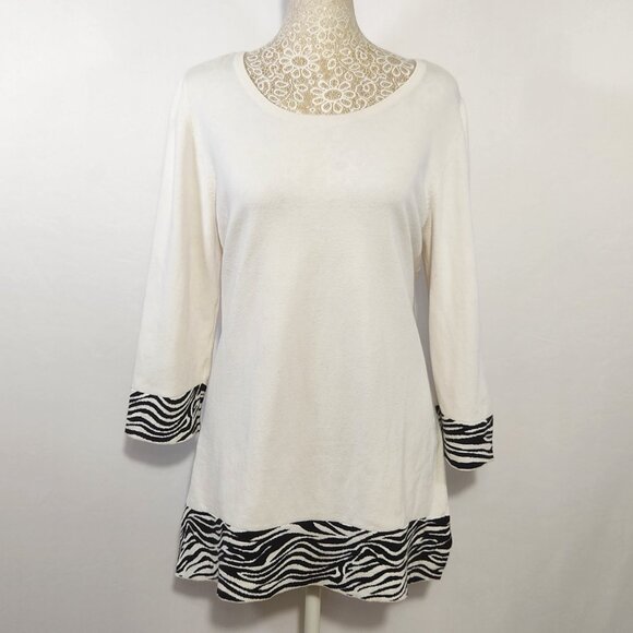 Chico's Size 1 (8-10) M White Zebra Trim Round Neck Cotton Blend Tunic Top - Picture 1 of 14